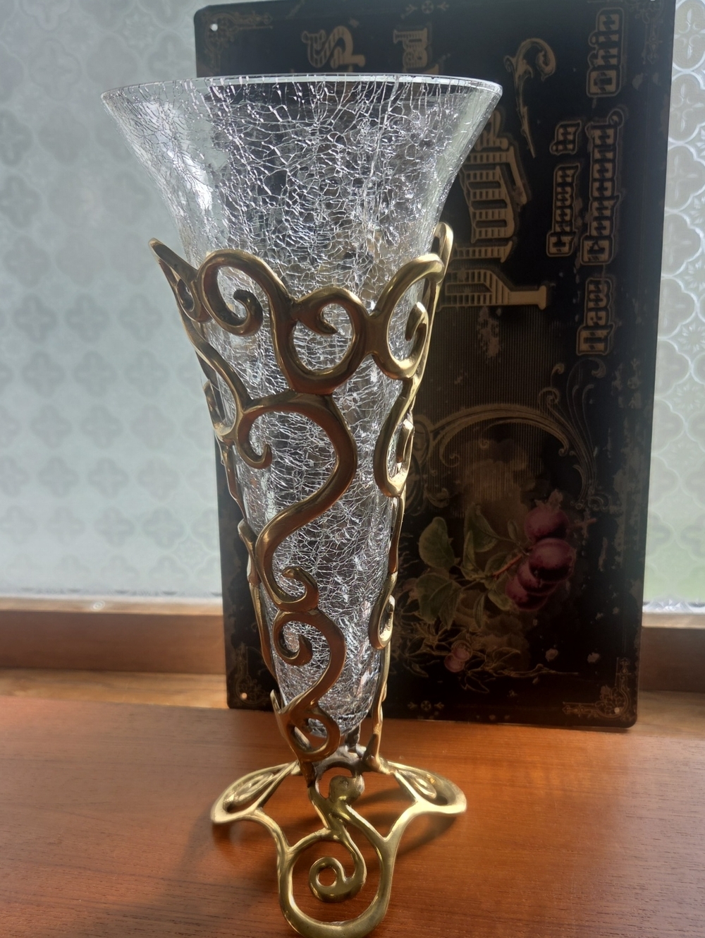 Vintsged 80s ,90s Decorative Crackle Glass Vase with Gold Metal Filigree